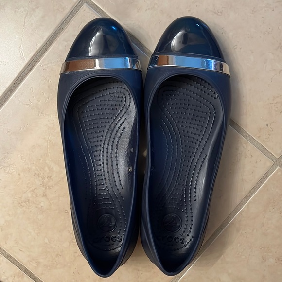 Croc 🐊 flats - Picture 2 of 4